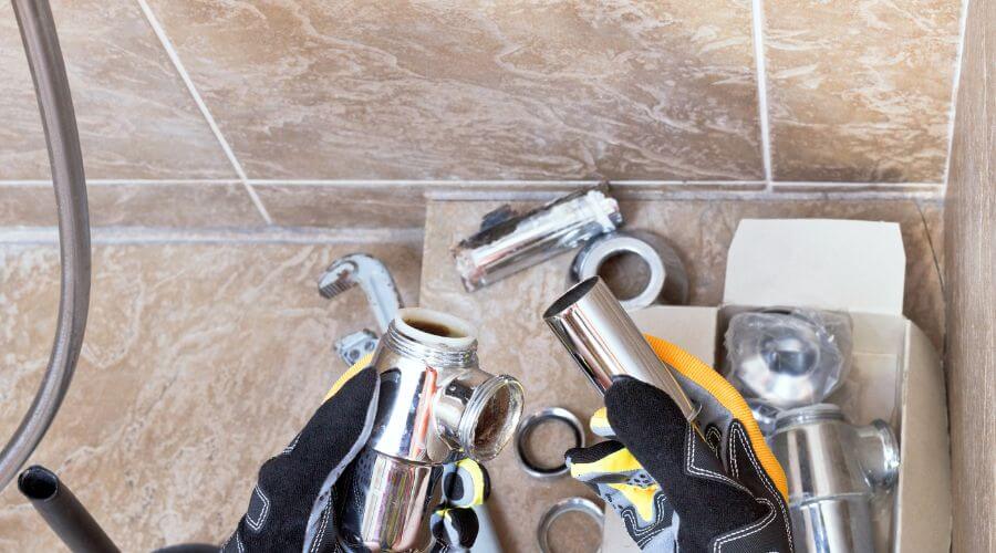 Expert Emergency Roof Repairs services in Skidmore, MO